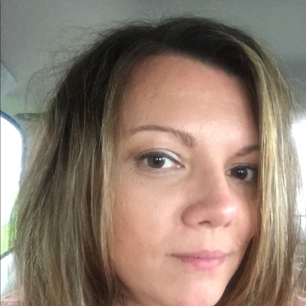 Meet your Posher, Tonya